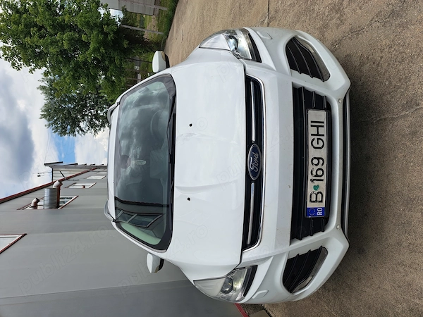 FORD Kuga 2015 — imagine 4
