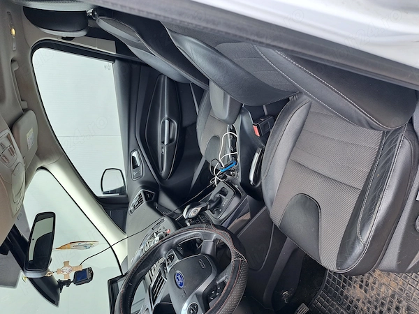 FORD Kuga 2015 — imagine 3
