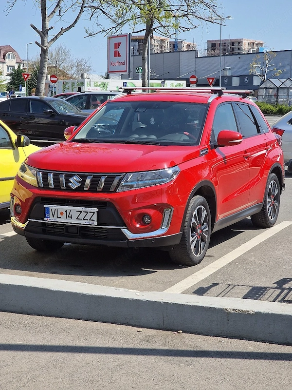SUZUKI Vitara 2021 — imagine 3