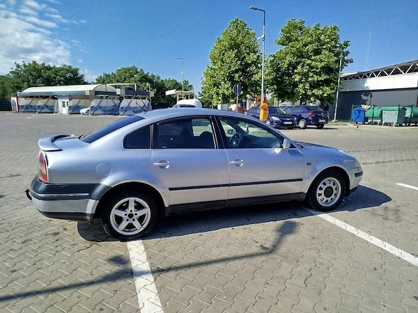 VOLKSWAGEN Passat 2003 — imagine 4