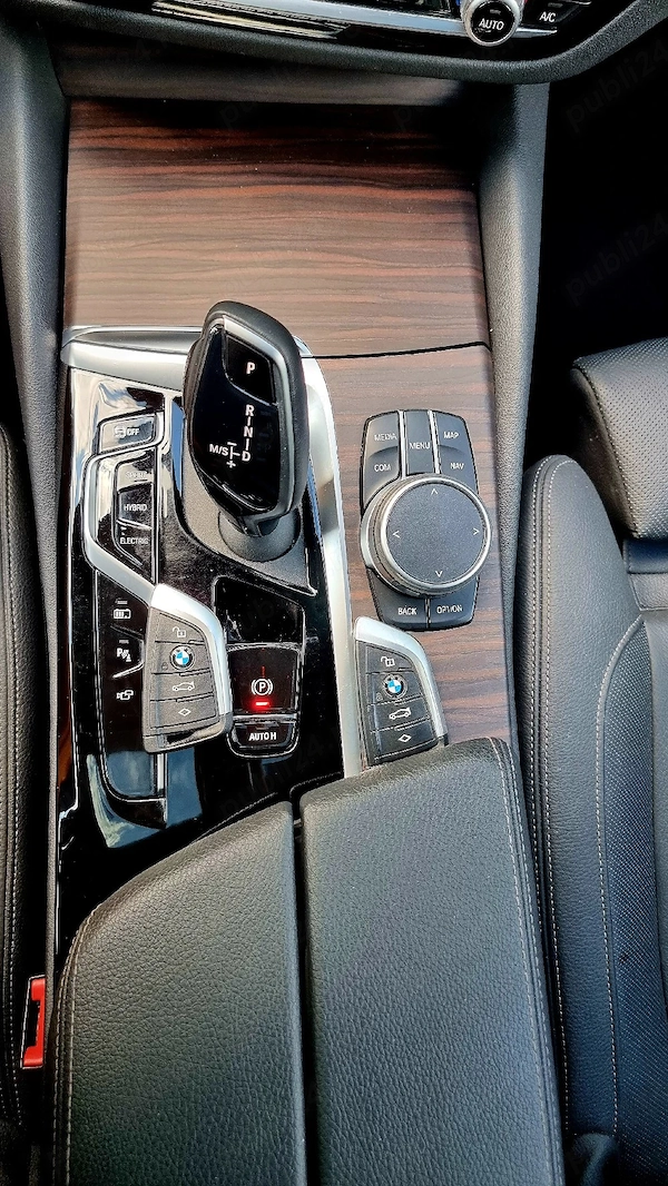 BMW 5 Series 2020 — imagine 9