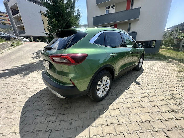 FORD Kuga 2024 — imagine 2