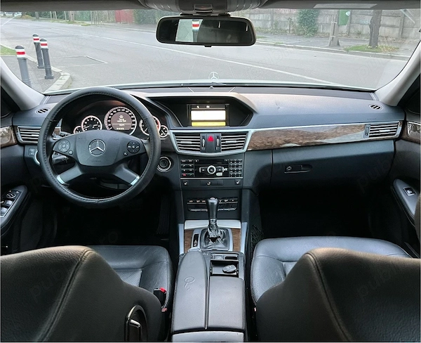 MERCEDES-BENZ E-Class 2011 — imagine 8