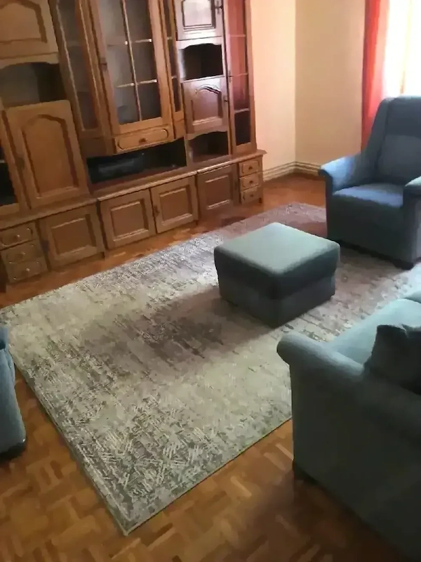 Închiriez apartament 2 camere pe strada Rahova — fotografia 1