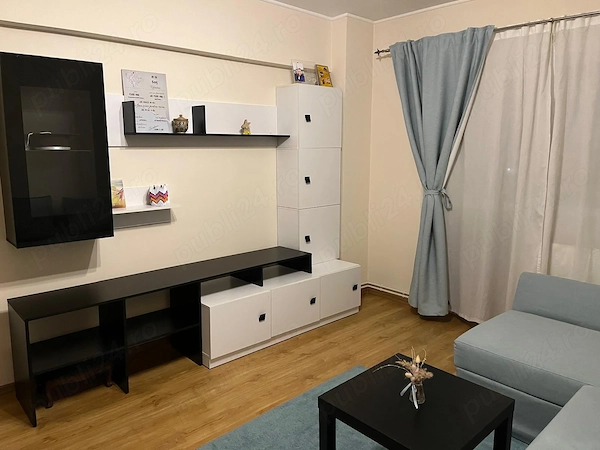Apartament cu 2 camere total decomandat pe Bulevardul Mihai Viteazul lângă Catedrala — fotografia 2