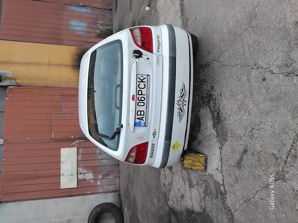RENAULT Megane 2001 — imagine 8