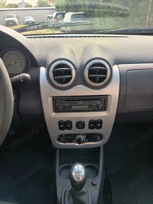 DACIA Logan 2010 — imagine 2