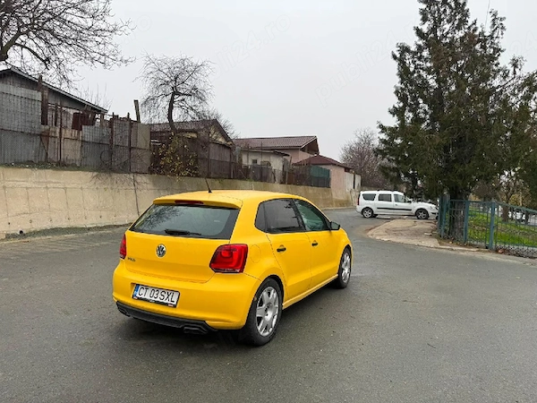 VOLKSWAGEN Polo 2012 — imagine 2