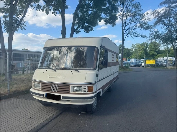 Bürstner 2.5D de epocă (modelul din 1994)