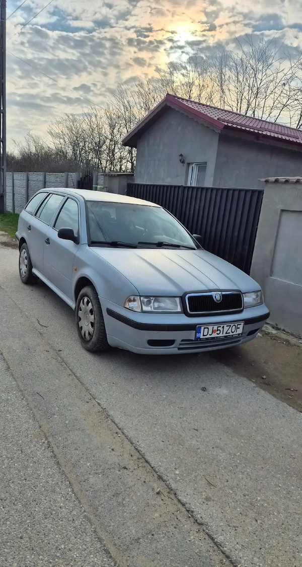 SKODA Octavia 2000 — imagine 2