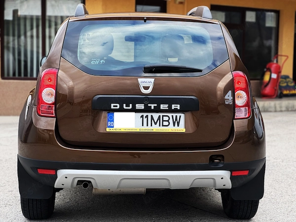 DACIA Duster 2012 — imagine 3