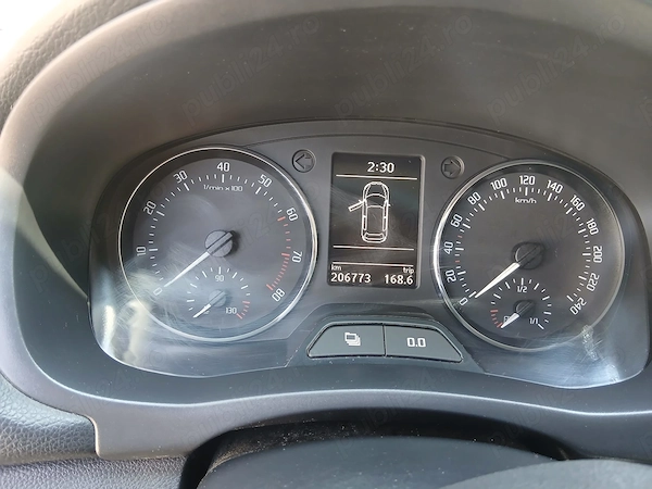 SKODA Fabia 2013 — imagine 4
