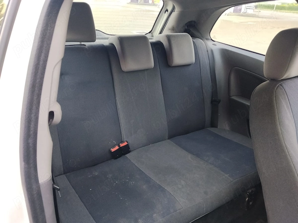 FORD Fiesta 2004 — imagine 9