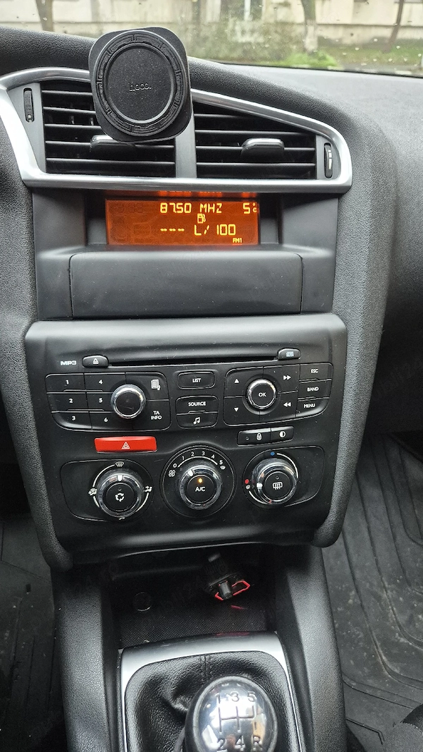 CITROËN C4 2011 — imagine 6