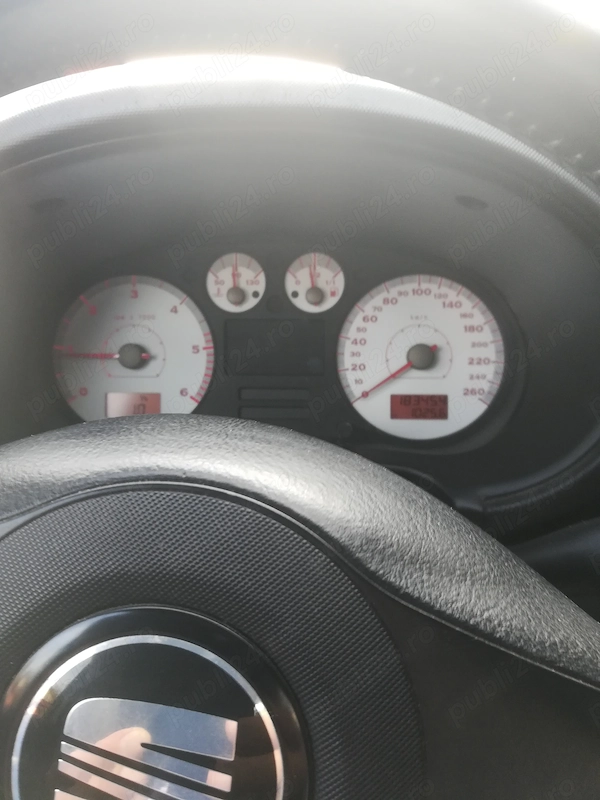 SEAT Leon 2004 — imagine 7