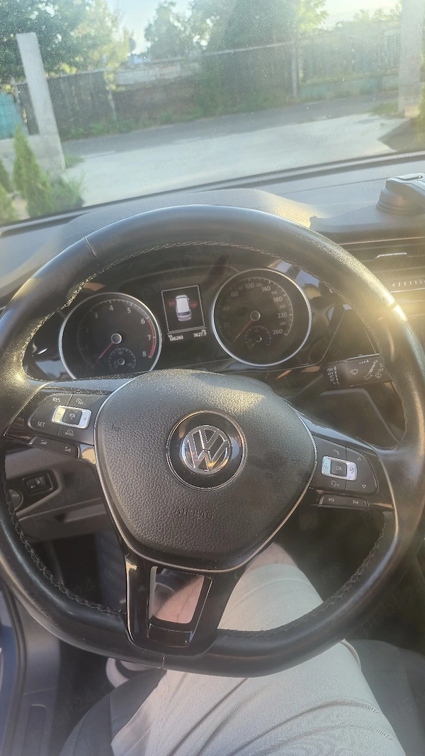 VOLKSWAGEN Touran 2016 — imagine 4