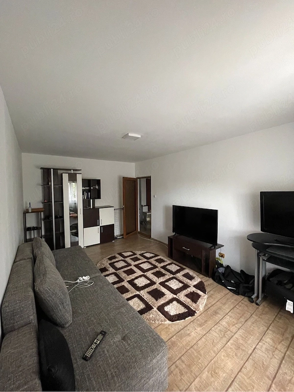 Apartament mobilat si utilat si decomandat cu loc de parcare si vedere la Dunare- Micro 21 — fotografia 1