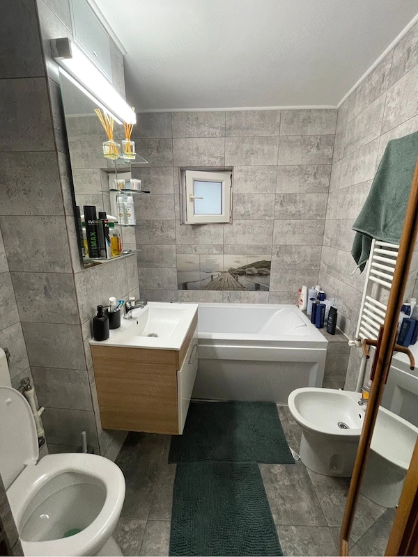 Apartament mobilat si utilat si decomandat cu loc de parcare si vedere la Dunare- Micro 21 — fotografia 2