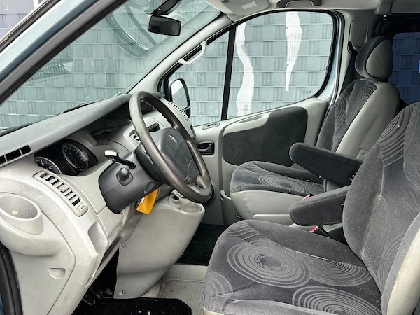 RENAULT Trafic 2007 — imagine 3