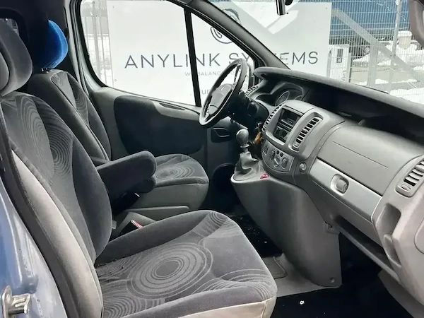 RENAULT Trafic 2007 — imagine 2