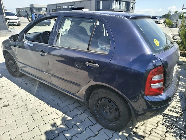 SKODA Fabia 2000 — imagine 2