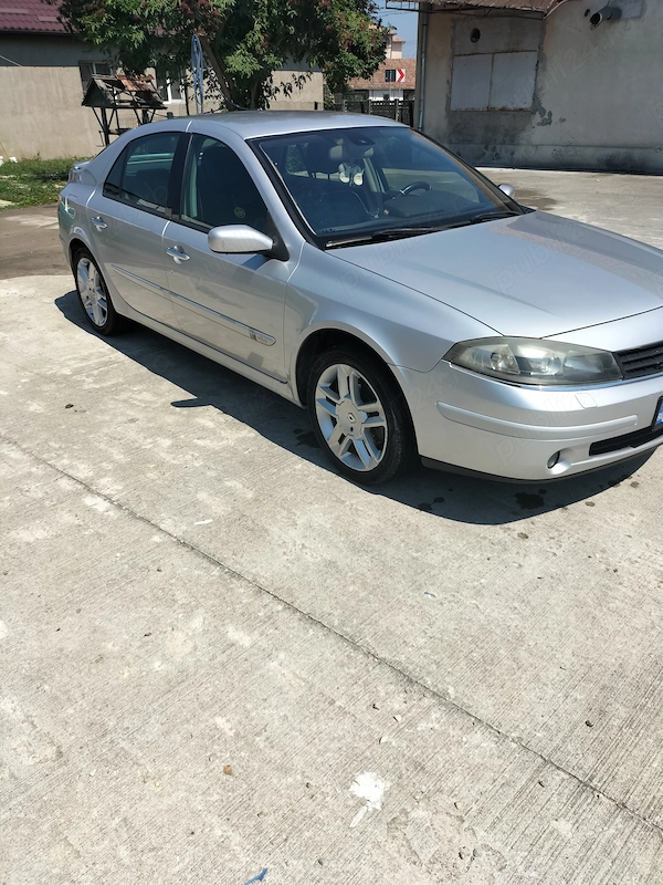 RENAULT Laguna