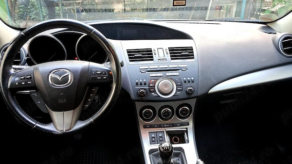 MAZDA 3 2011 — imagine 4
