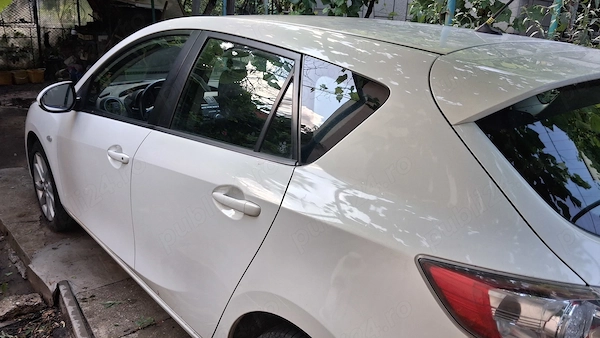 MAZDA 3 2011 — imagine 6