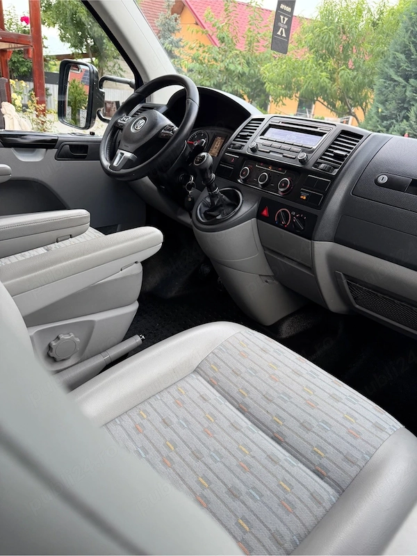 VOLKSWAGEN Transporter 2012 — imagine 5