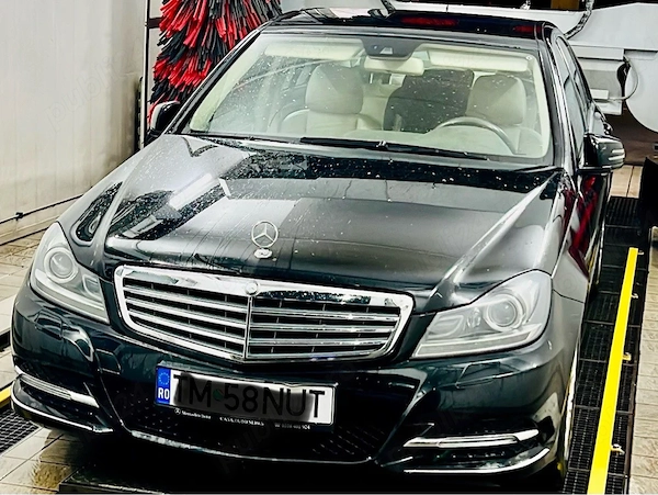 MERCEDES-BENZ E-Class 2013 — imagine 3