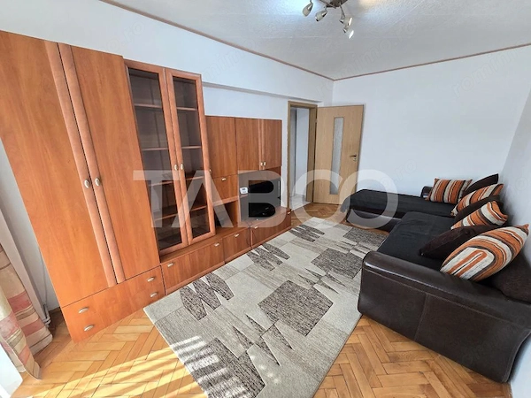 Apartament 2 camere de vanzare mobilat pivnita balcon Siretului Sibiu — fotografia 1