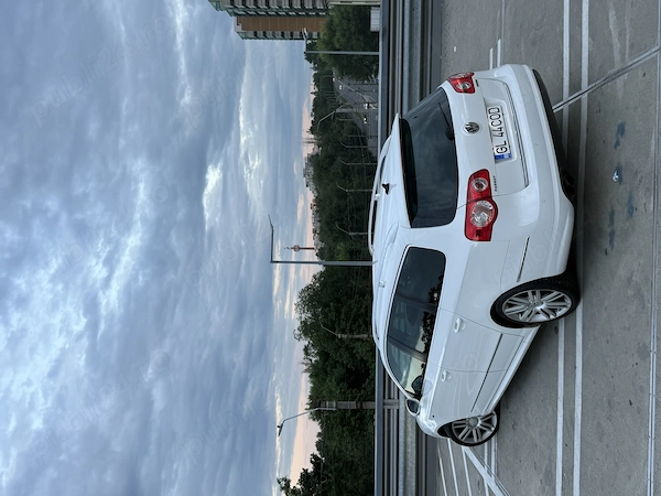 VOLKSWAGEN Passat 2010 — imagine 3