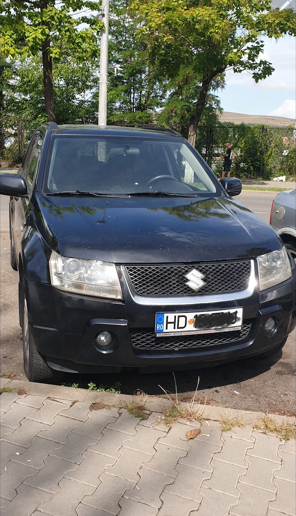 SUZUKI Grand Vitara