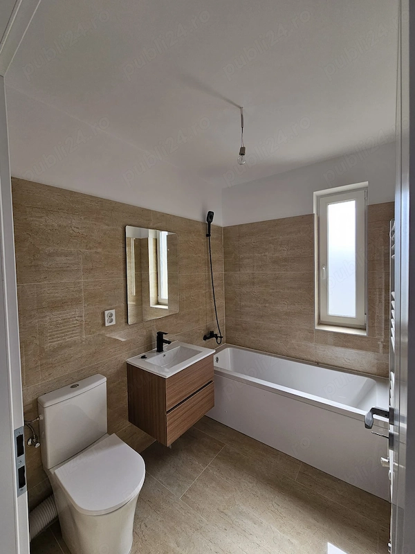 Vand apartament 2 camere Braytim cu boxa — fotografia 1