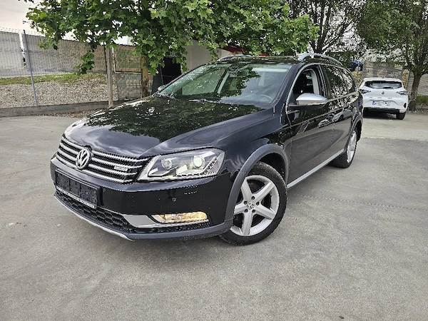 VOLKSWAGEN Passat Alltrack 2013 — imagine 5
