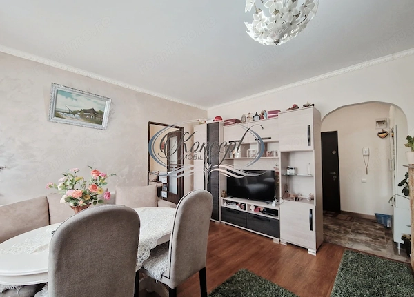 Apartament mobilat cu garaj, str. Cetatii, Floresti — fotografia 1
