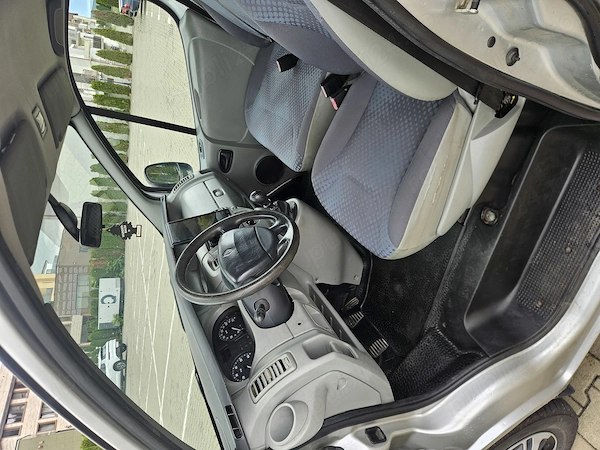 RENAULT Trafic 2007 — imagine 6