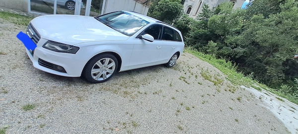 AUDI A4 2011 — imagine 9