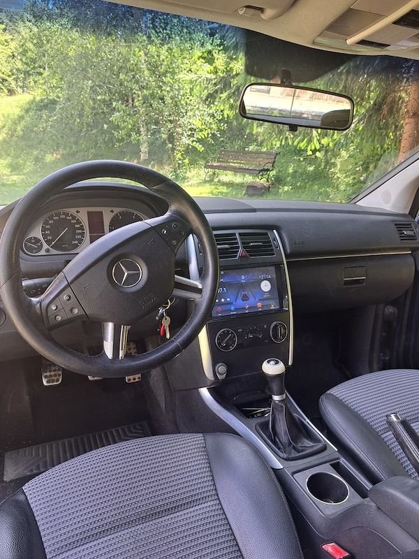 MERCEDES-BENZ B-Class