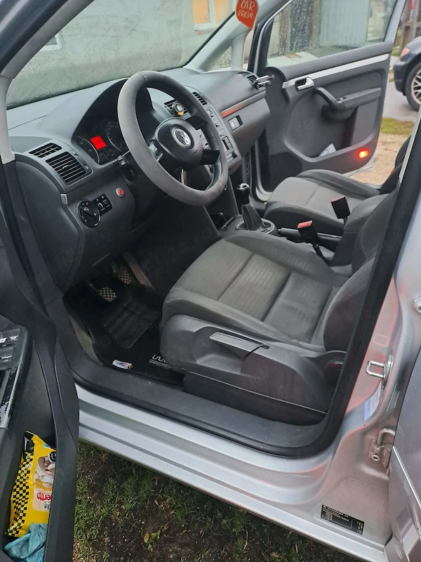 Turan volkswagen