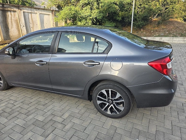 HONDA Civic 2015 — imagine 3
