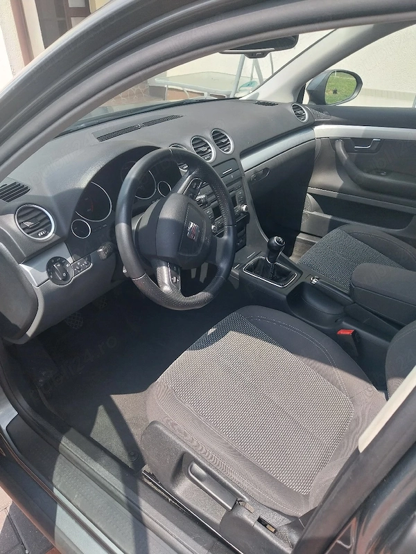 SEAT Exeo