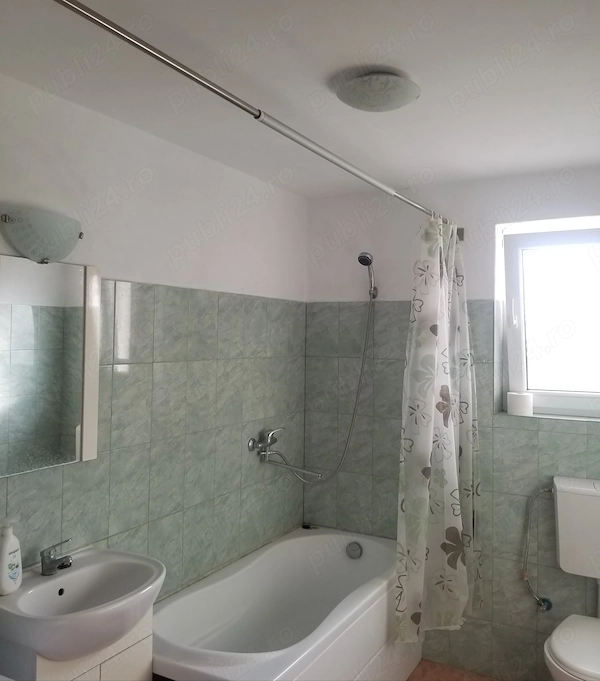Închiriez apt.3 camere,etaj1la casă, parcare, ideal studente, zona liniștită - Lipova Dumbrăvița — fotografia 3