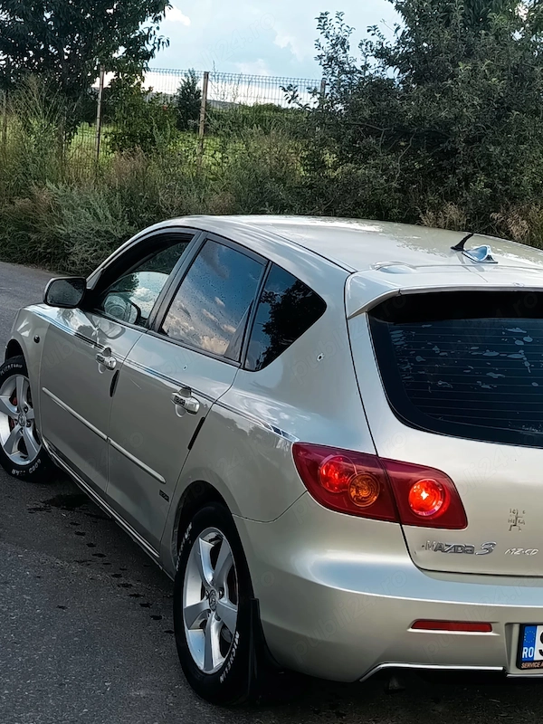 MAZDA 3 2006 — imagine 4