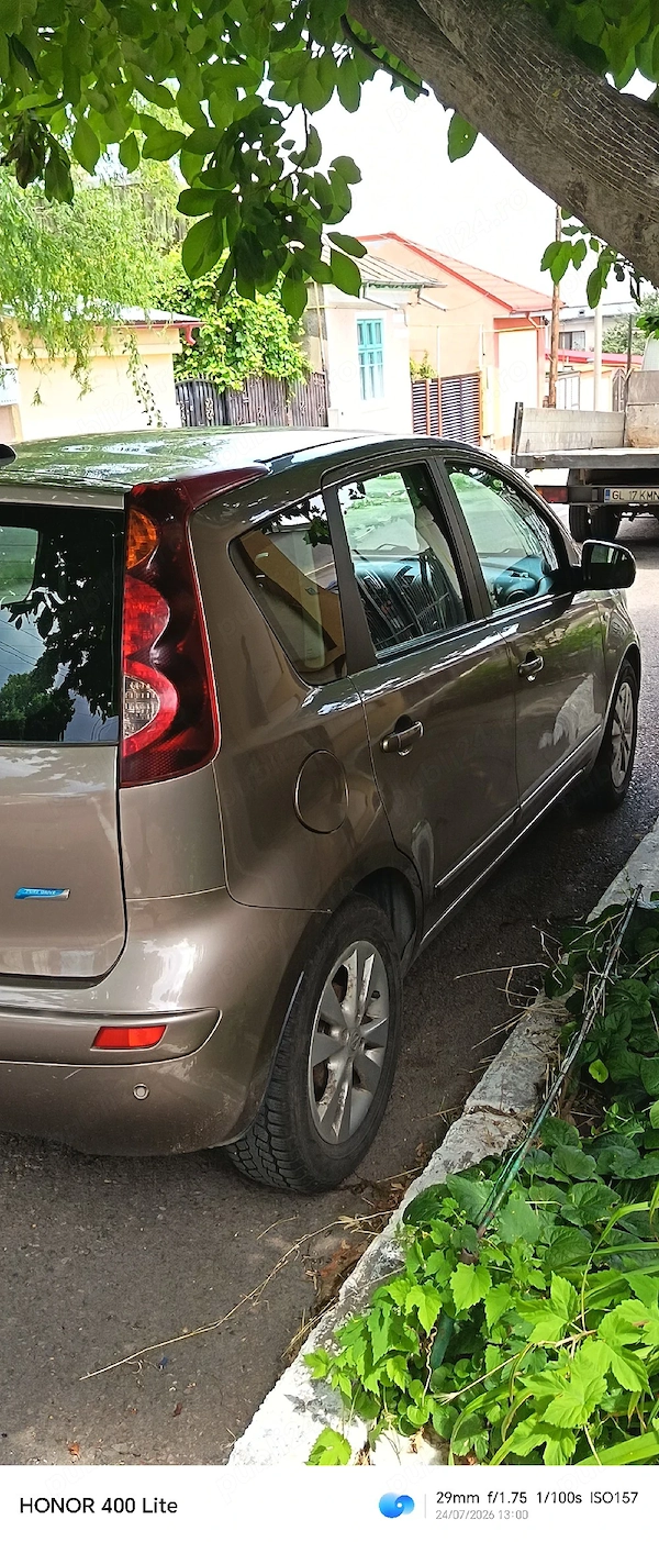 NISSAN Note 2010 — imagine 4