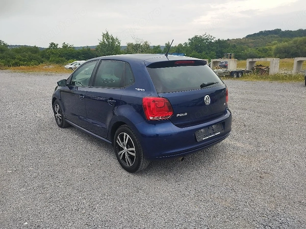 VOLKSWAGEN Polo 2010 — imagine 5