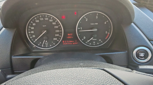 BMW X Series (Generic) 2010 — imagine 9