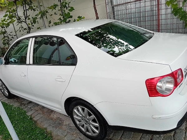VOLKSWAGEN Jetta 2010 — imagine 2