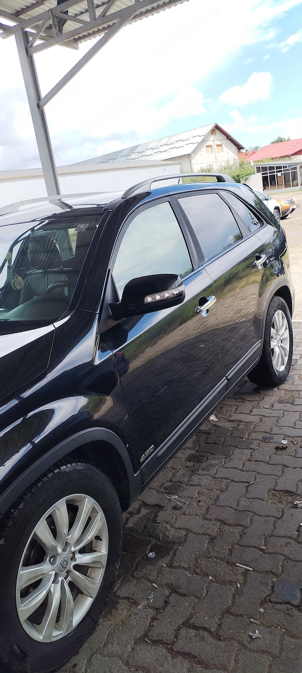 KIA Sorento 2010 — imagine 4