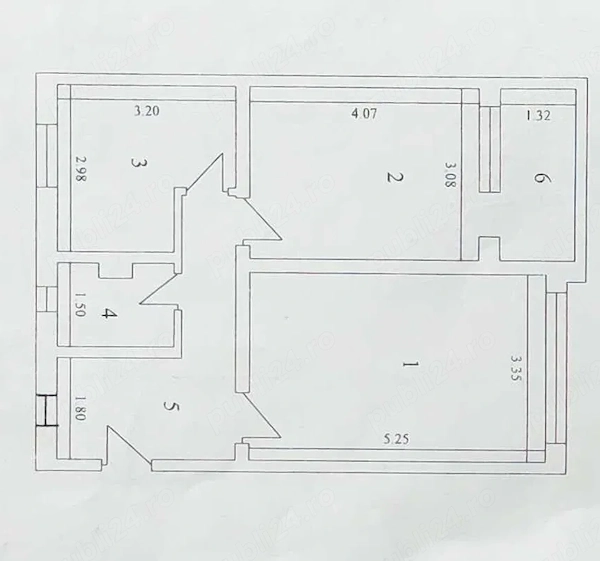 Apartament 2 camere, etaj 1, renovat, mobilat nou și utilat — fotografia 1